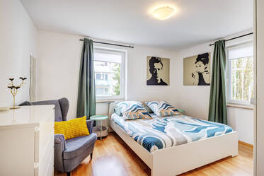 Appartement 2 pièces situé directement sur la Hohenzollernplatz