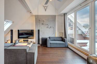 Appartement très beau et meublé à Schwabing