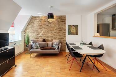Appartement style maisonnette très beau et meublé à Lehel