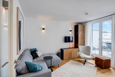 Bel appartement avec terrasse sur le toit dans un immeuble neuf à louer