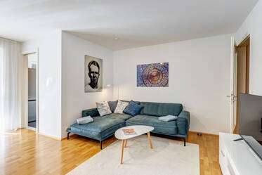 Appartement dans le centre de Munich, près de Stiglmaierplatz, avec balcon exposé sud