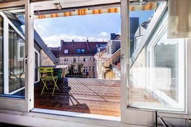 Dachterrassenwohnung avec Galeriebereich