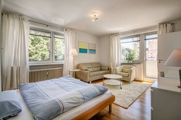 Appartement très beau et meublé à Maxvorstadt