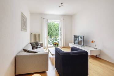 Appartement très beau et meublé à Schwabing