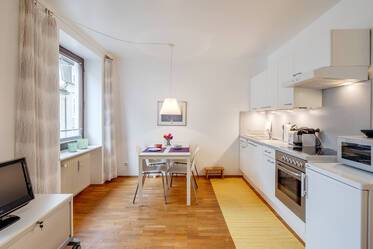 Studio très beau et meublé à Schwabing