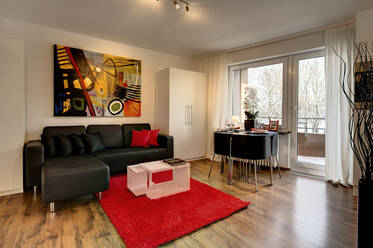 Appartement d'une pièce dans le centre de Neuhausen