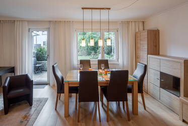 Belle maison d'angle mitoyenne à Ramersdorf
