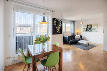 Appartement 2 pièces avec mobilier design à louer